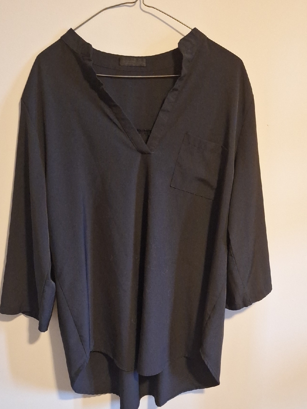 SHEIN Black V-Neck Relaxed Pocket Blouse